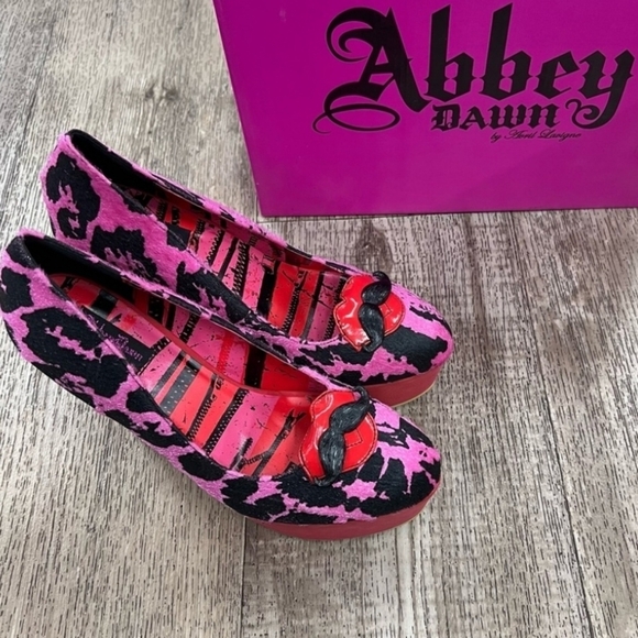 Abbey Dawn cheetah print heels - Picture 1 of 11